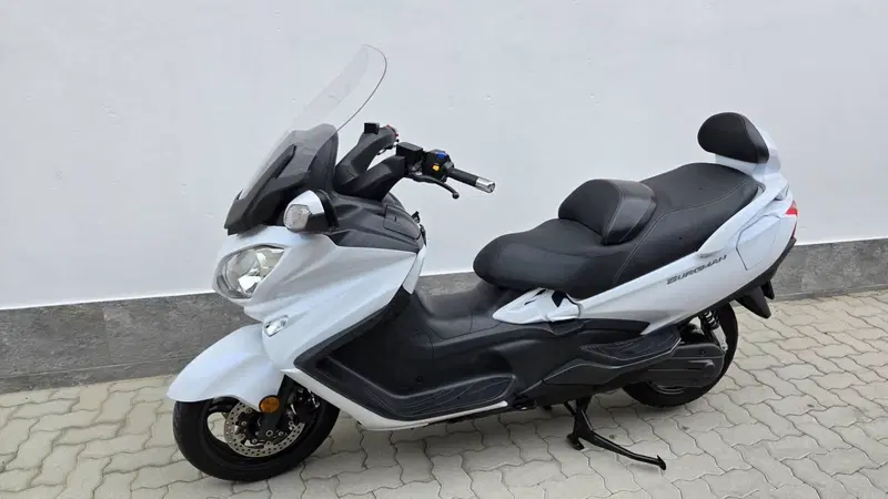 Suzuki Burgman AN 650 Executive ABS (2013 - 17) (4)