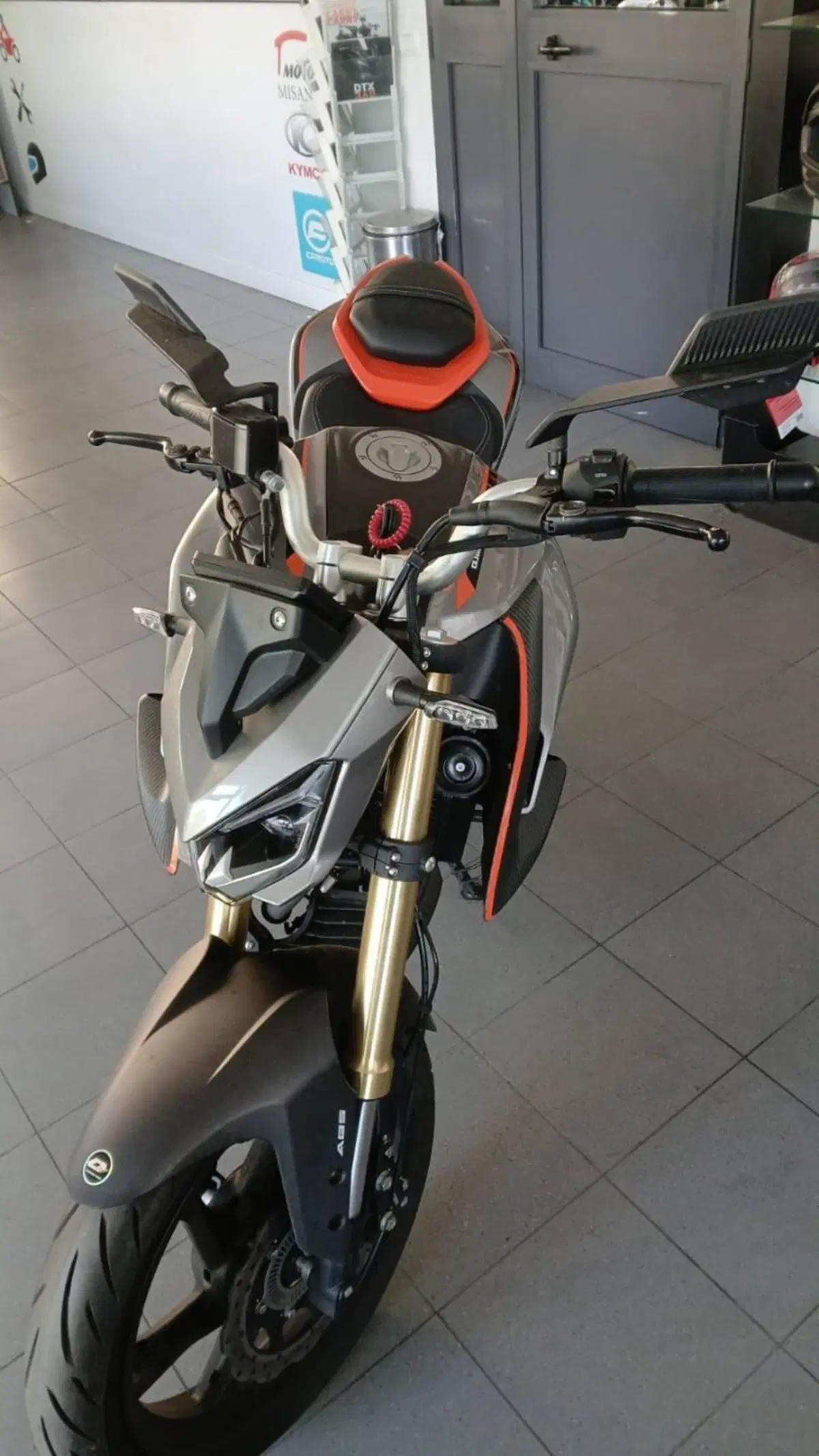 QJ Motor SRK 125 S (2025 - 26)