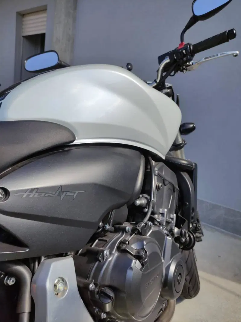 Honda Hornet 600 (2011 - 13) (8)