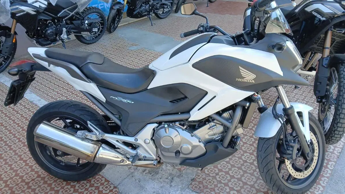Honda NC700S ABS (2011 - 14) (2)