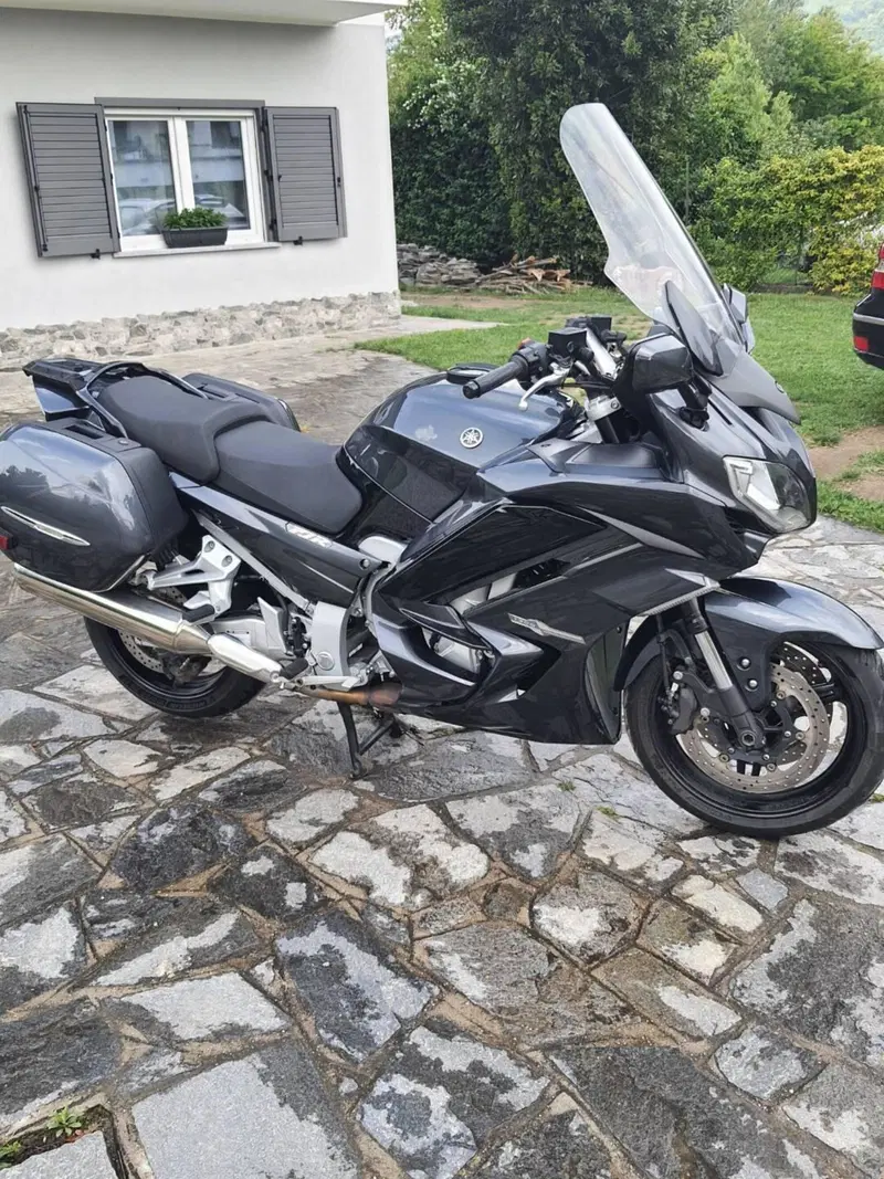 Yamaha FJR 1300 AE (2012 - 15) (5)