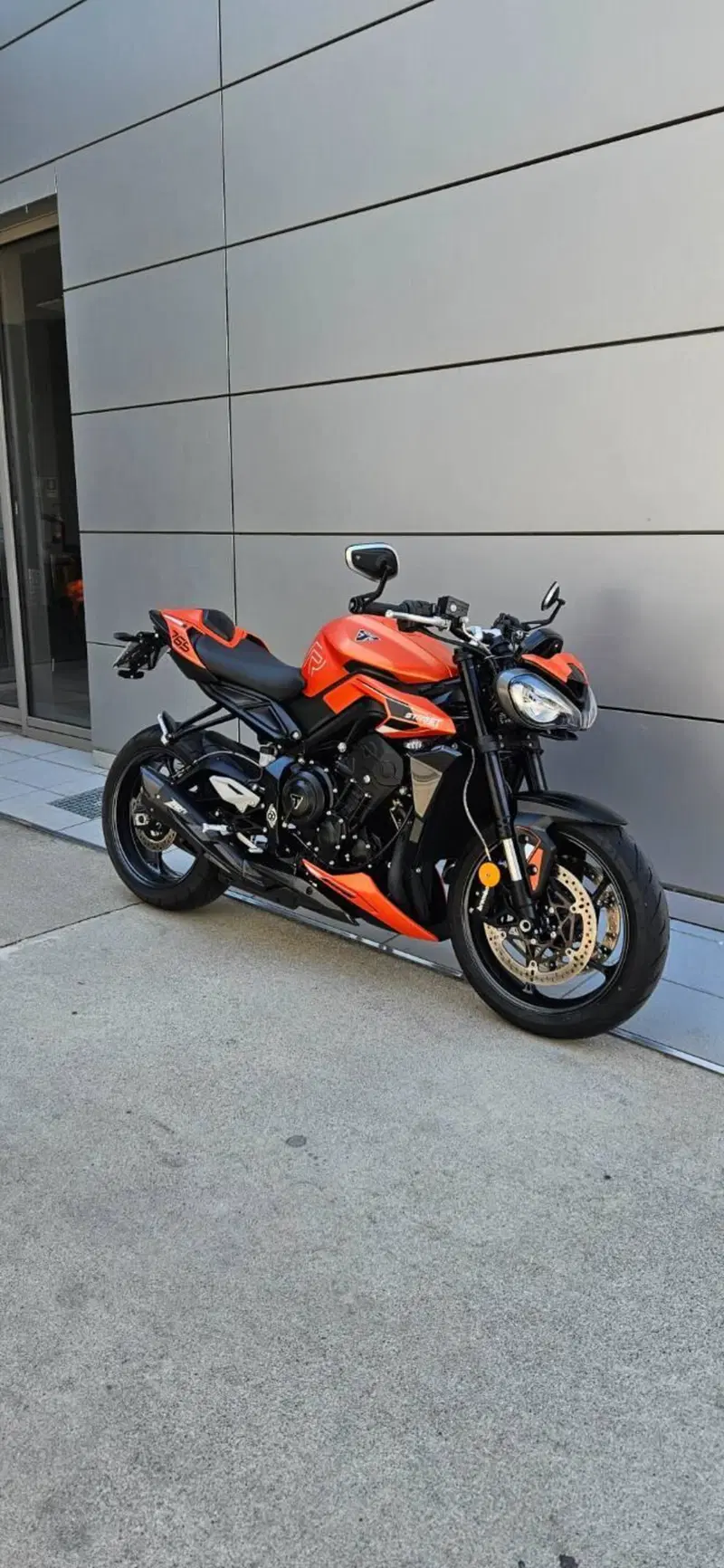 Triumph Street Triple 765 R (2023 - 26)