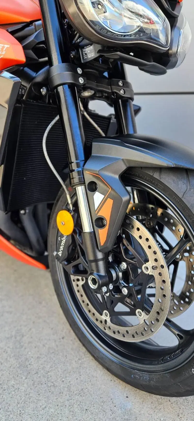 Triumph Street Triple 765 R (2023 - 26) (18)