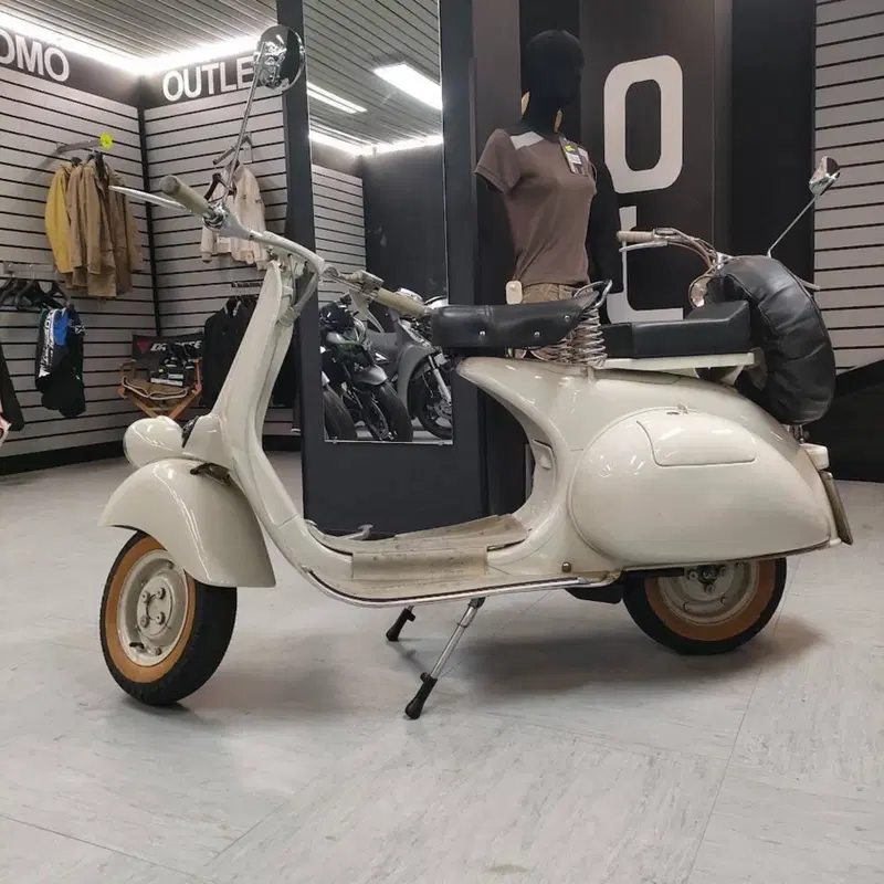 Piaggio Vespa 125