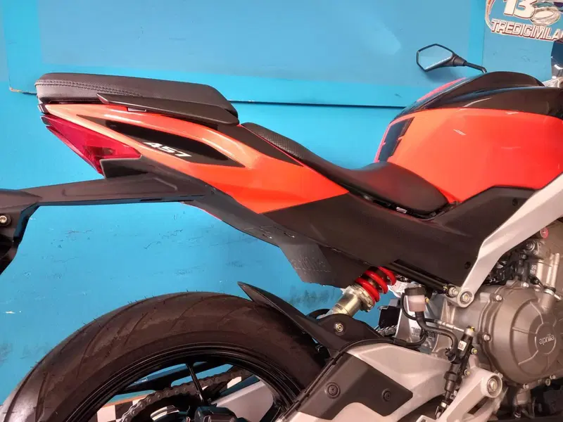 Aprilia Tuono 457 (2025 - 26) (13)