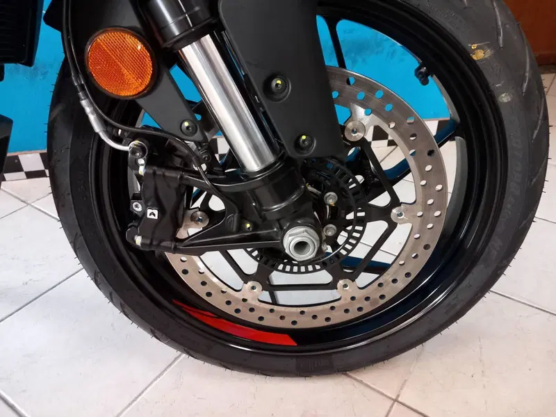 Aprilia Tuono 457 (2025 - 26) (19)