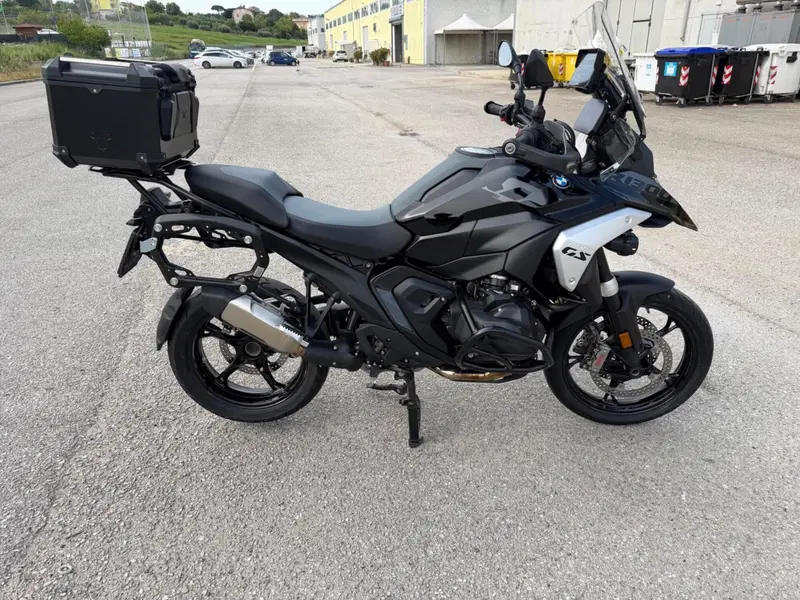 Bmw R 1300 GS Triple Black (2023 - 26) (3)