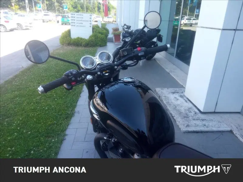 Triumph Bonneville T120 Black (2026) (5)