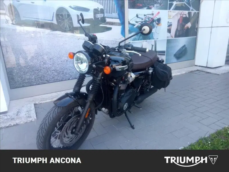 Triumph Bonneville T120 Black (2026) (2)