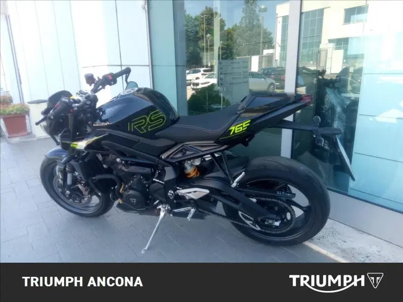 Triumph Street Triple 765 RS (2023 - 26) (4)