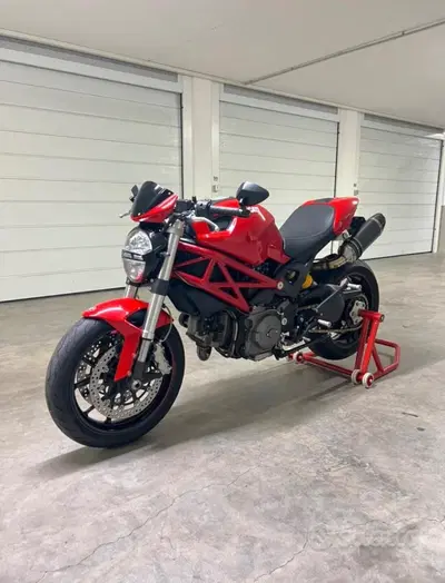 Ducati Monster 796 (2010 - 13) usata