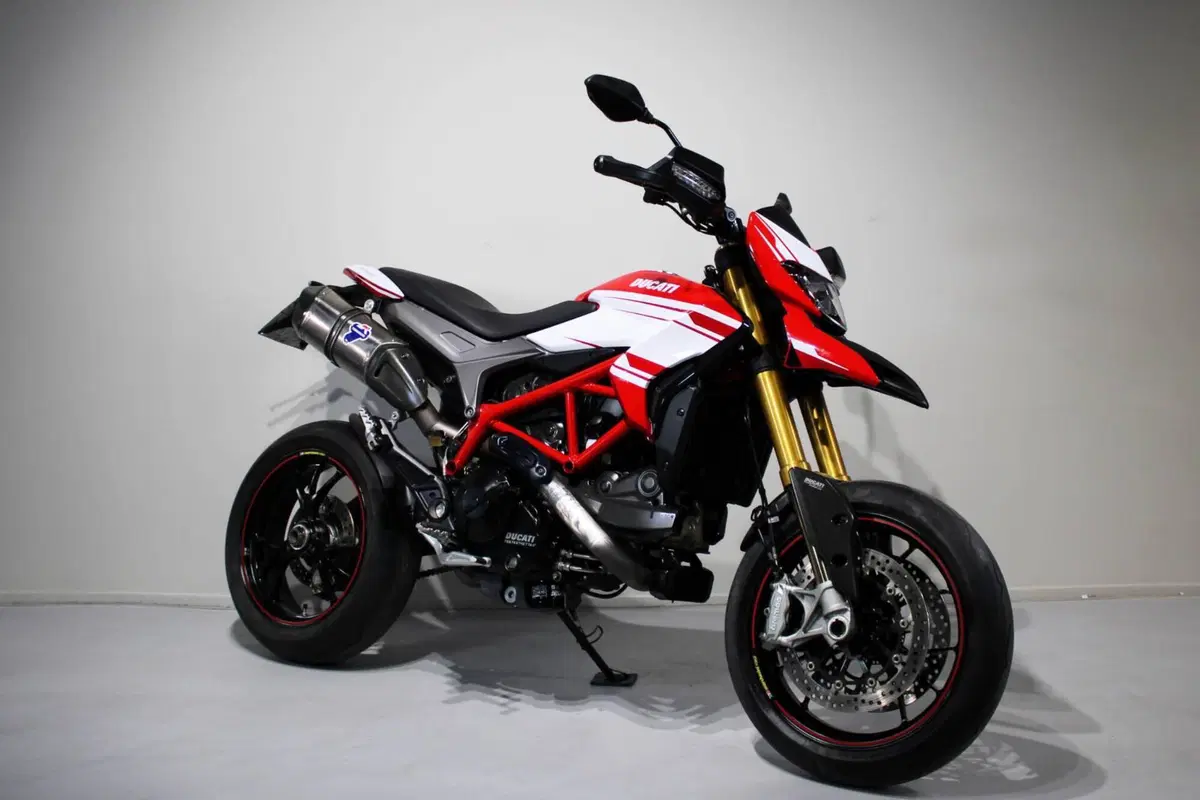 Ducati Hypermotard 939 SP (2016 - 18) (2)