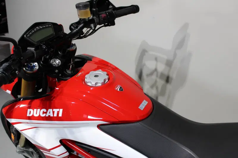 Ducati Hypermotard 939 SP (2016 - 18) (5)
