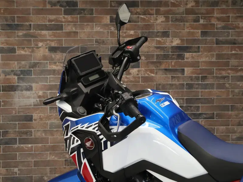 Honda Africa Twin CRF 1100L Urban (2022 - 23) (12)