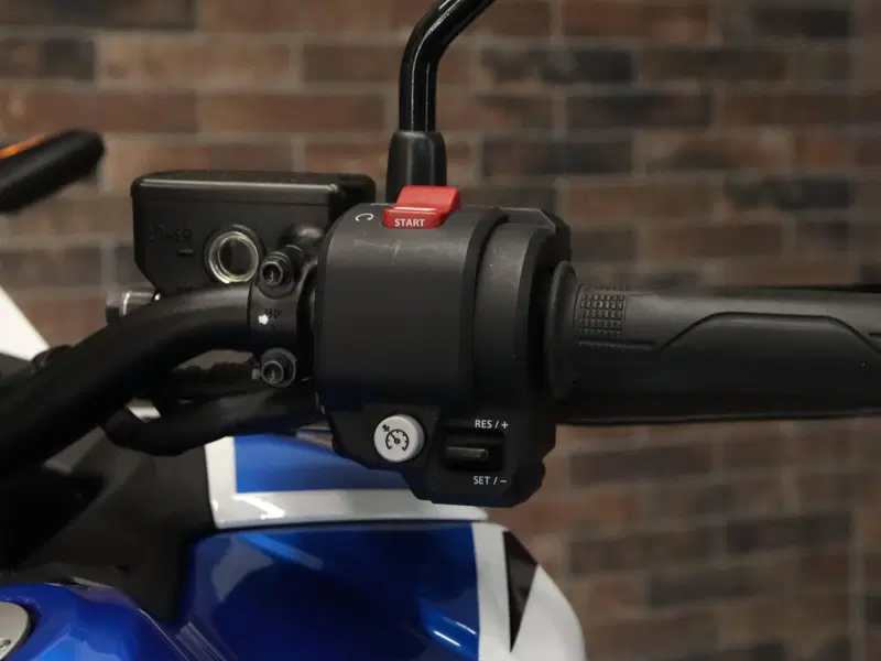 Honda Africa Twin CRF 1100L Urban (2022 - 23) (17)