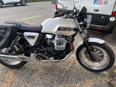 Moto Guzzi V7 Classic (2008 - 12) usata