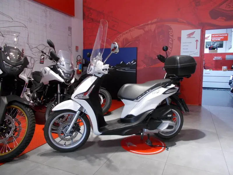 Piaggio Liberty 125 3V ABS (2021 - 24) (2)