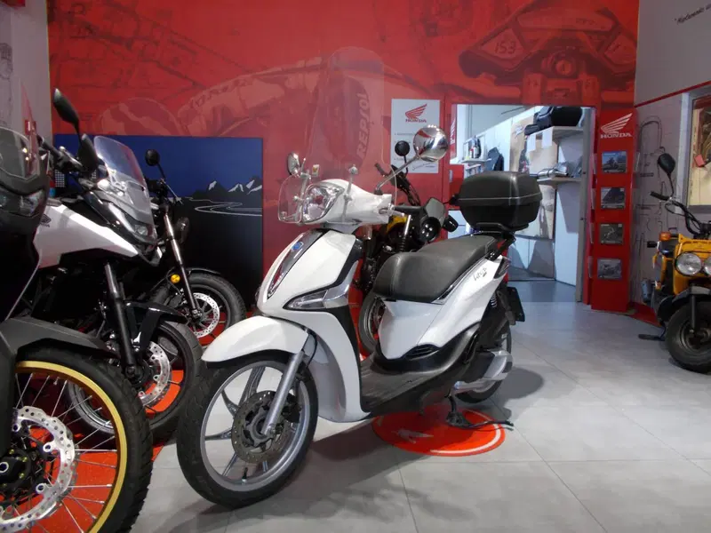 Piaggio Liberty 125 3V ABS (2021 - 24) (3)