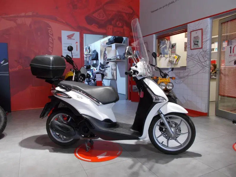 Piaggio Liberty 125 3V ABS (2021 - 24) (9)
