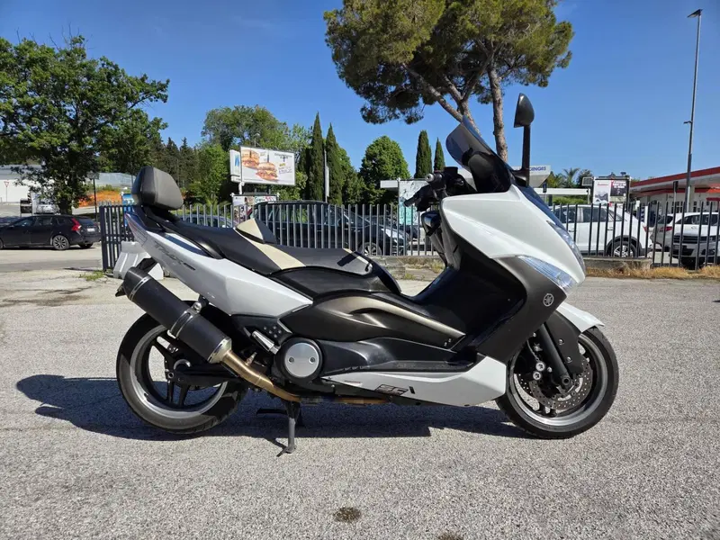 Yamaha T-Max 500 White Max (2010 - 11)