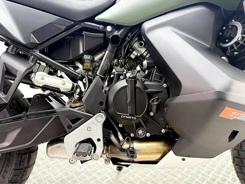 CFMOTO 1000MT-X Low Seat (2026) (8)