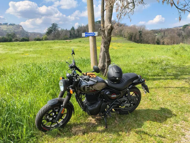 Royal Enfield HNTR 350 (2022 - 26) (8)