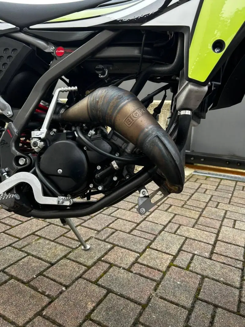 Fantic Motor Motard 50 Performance 2t (2020) (4)