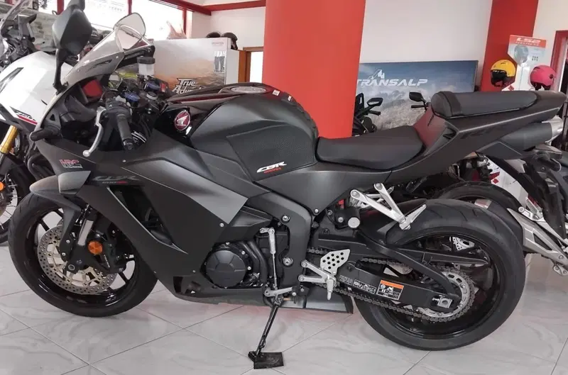 Honda CBR 600 RR (2024 - 26)