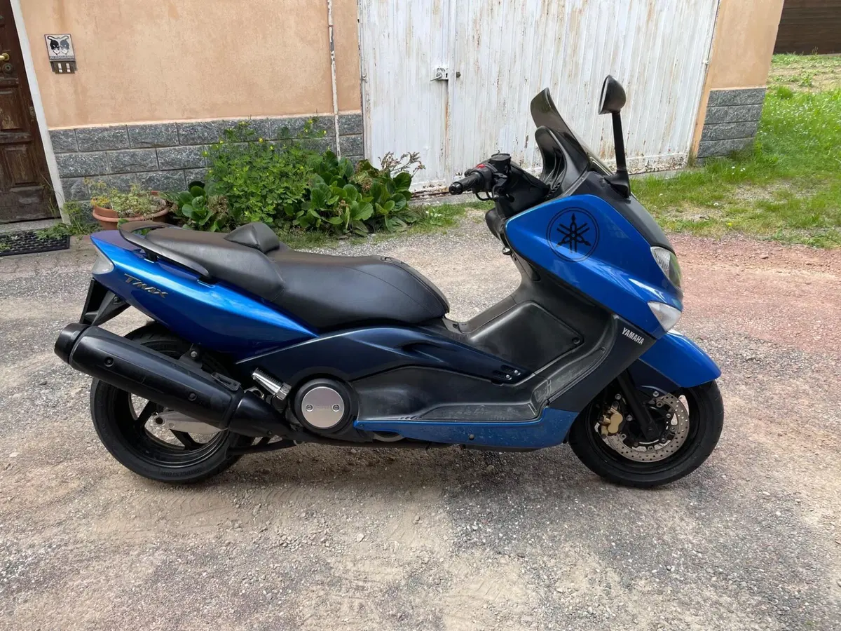 Yamaha T-Max 500 (2004 - 07) (2)