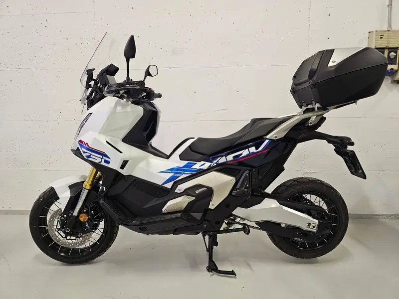 Honda X-ADV 750 Special Edition (2026) (2)
