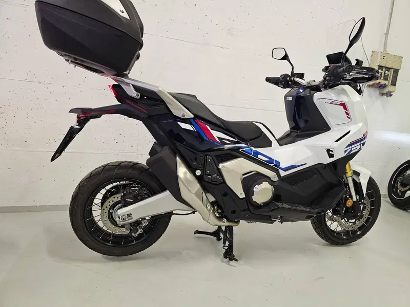Honda X-ADV 750 Special Edition (2026) (5)