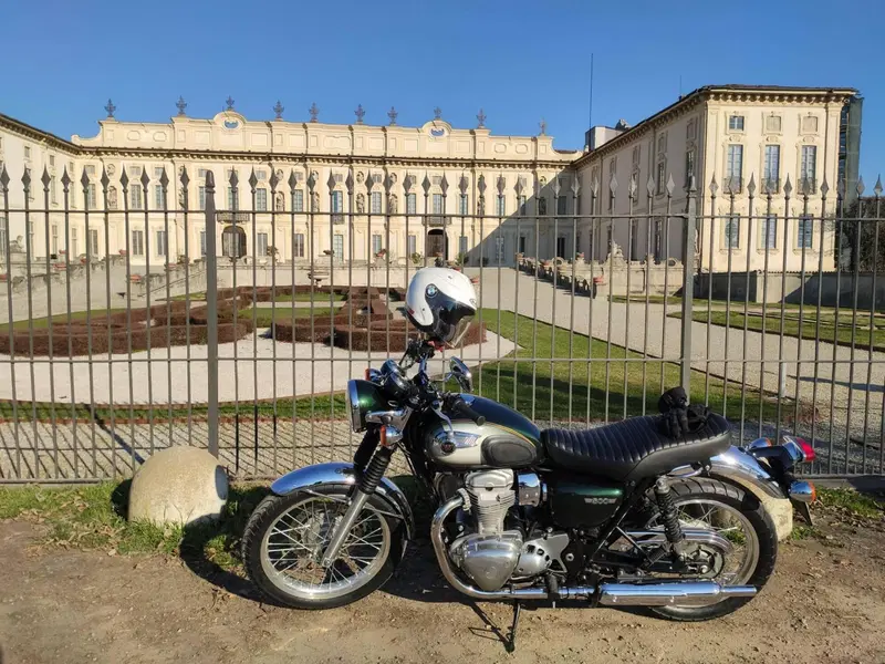 Kawasaki W 800 (2010 - 17) (2)