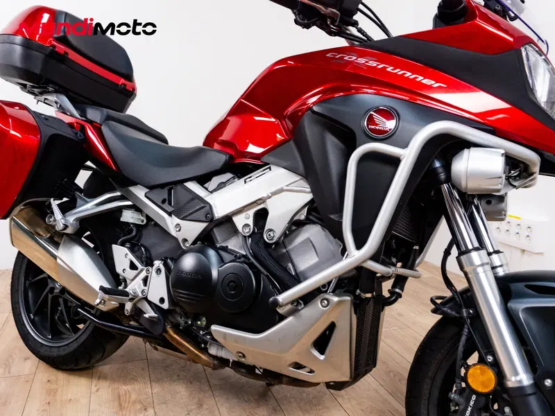 Honda VFR 800 (2002 - 05) (4)