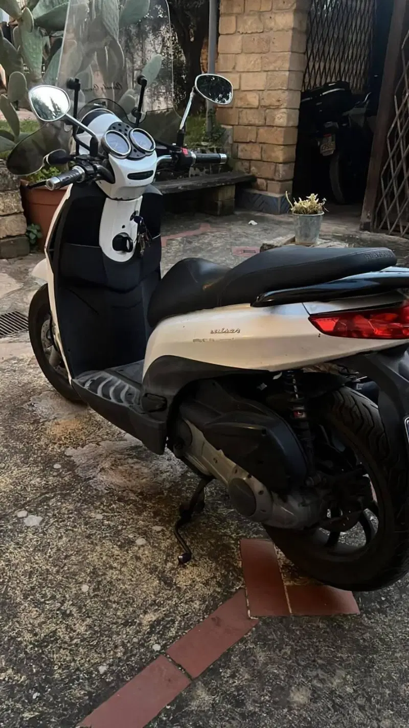 Piaggio Carnaby Cruiser 300 (2008 - 13) (3)