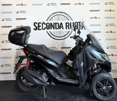 Piaggio MP3 300 ABS Hpe (2021 - 24) usata