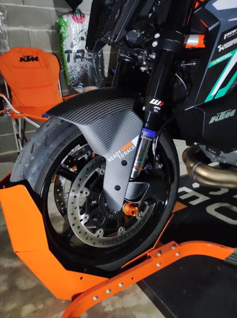 KTM 1390 Super Duke R EVO (2024 - 26) (17)