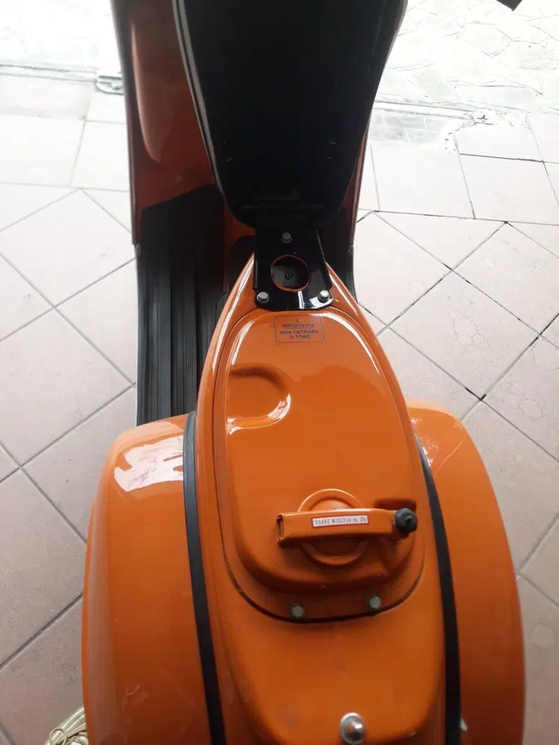 Piaggio Vespa rally 200 (6)