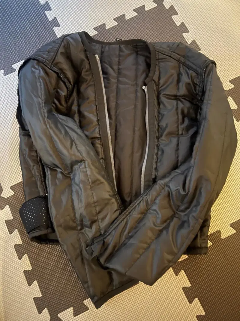 Giacca Dainese CARVE MASTER 3 tg46 completa di pro (5)