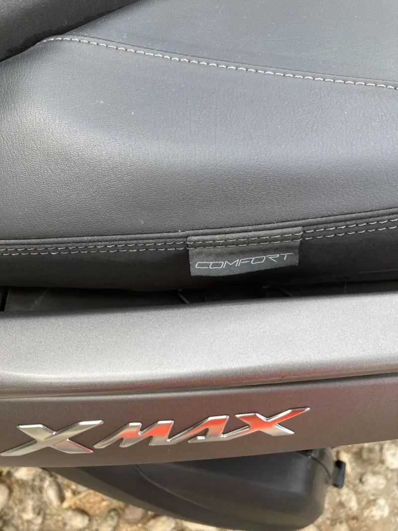 Yamaha X-Max 300 ABS (2017 - 20) (4)