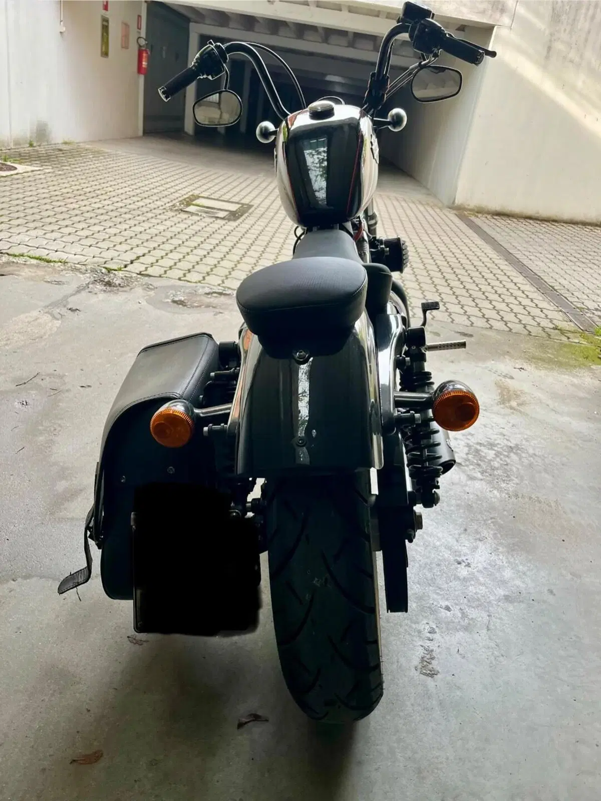 Harley-Davidson 1200 Forty-Eight (2010 - 15) (5)