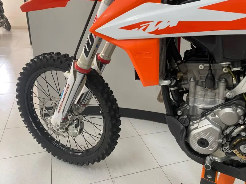 KTM 250 SX-F (2020) (6)