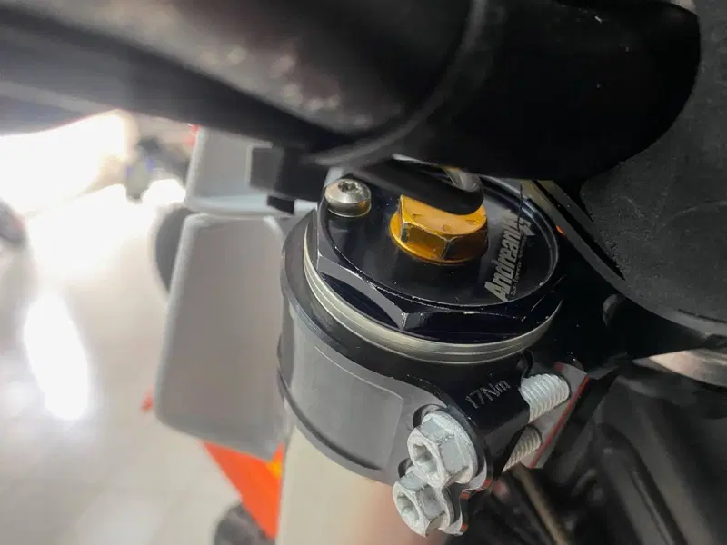 KTM 250 SX-F (2020) (7)