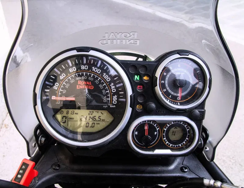 Royal Enfield Himalayan 411 (2017 - 20) (7)