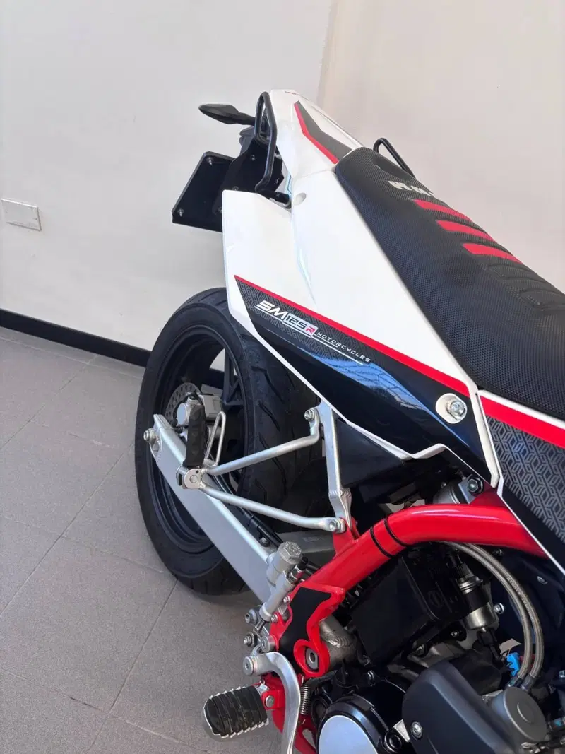 Swm SM 125 R (2022 - 24) (4)