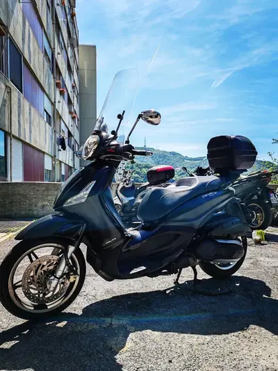 Piaggio Beverly 350 Police ABS-ASR (2018 - 20) usata