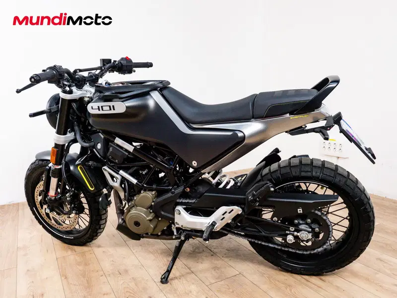 Husqvarna Svartpilen 401 (2018 - 19) (7)