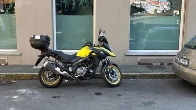 Suzuki V-Strom 650XT (2021 - 25) usata