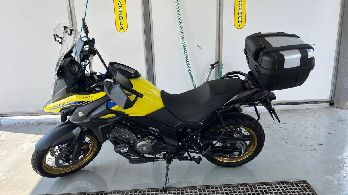 Suzuki V-Strom 650XT (2021 - 25) (2)