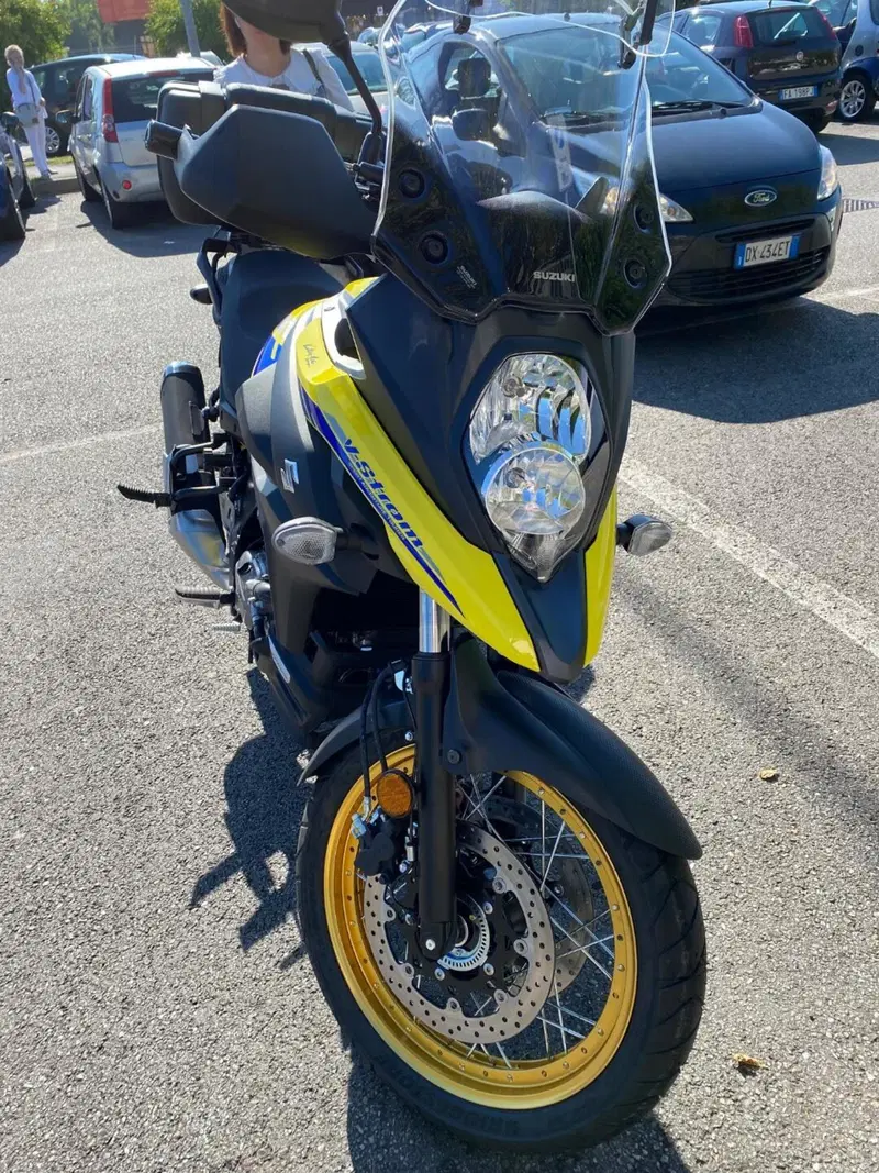 Suzuki V-Strom 650XT (2021 - 25) (11)