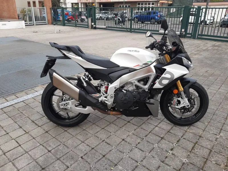 Aprilia Tuono V4 (2021 - 24)